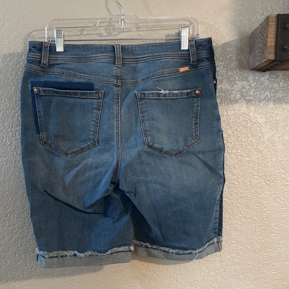 INC International Concepts Classic Blue Jeans - Picture 4 of 4